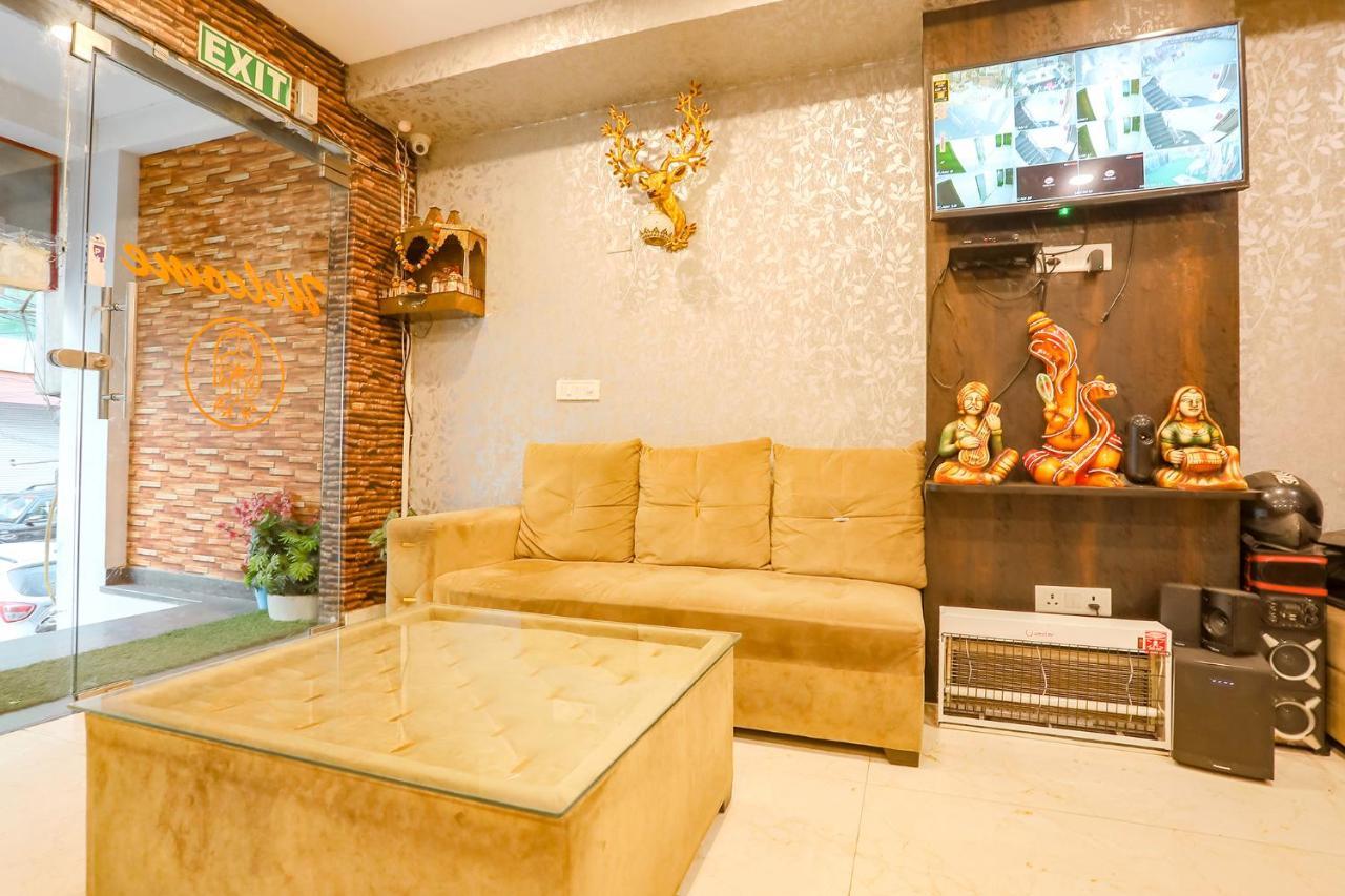 Fabhotel Royal Galaxy I Near Yashobhoomi Convention Centre Hotel